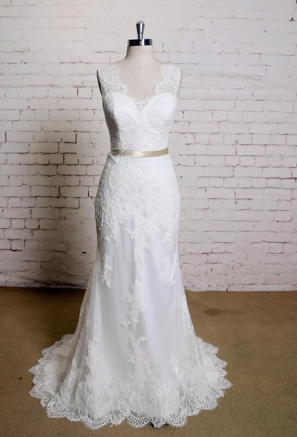 Buyishang V-Neck Sleeveless Lace Mermaid Wedding Dress With Satin Sash