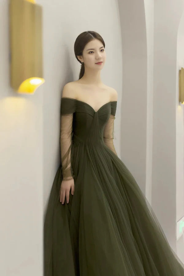 Green Tulle Floor Length Prom Dress A-Line Long Sleeve Evening Party Dress