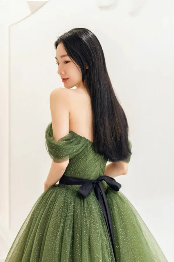 Green Tulle Long Prom Dress Beautiful Off the Shoulder A-Line Evening Party Dress