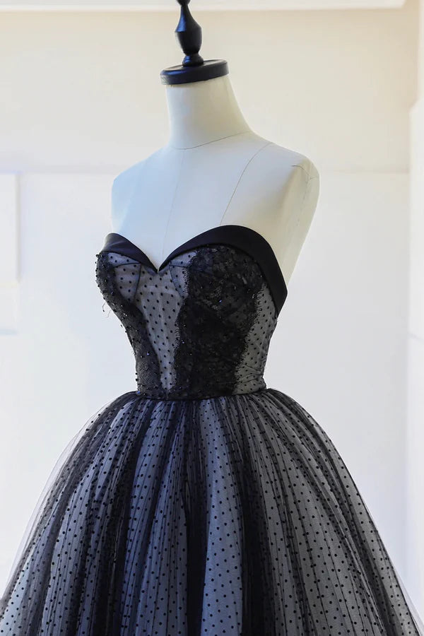 Black Strapless Tulle Lace Long Prom Dress A-Line Sweetheart Neck Evening Party Dress