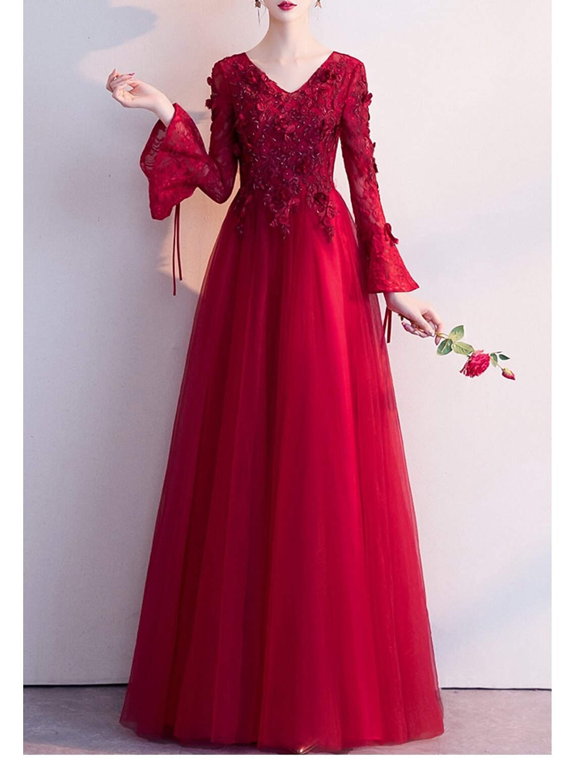 A-Line Prom Dresses Floral Dress Wedding Guest Formal Evening Floor Length Long Sleeve V Neck Lace with Bow(s) Appliques