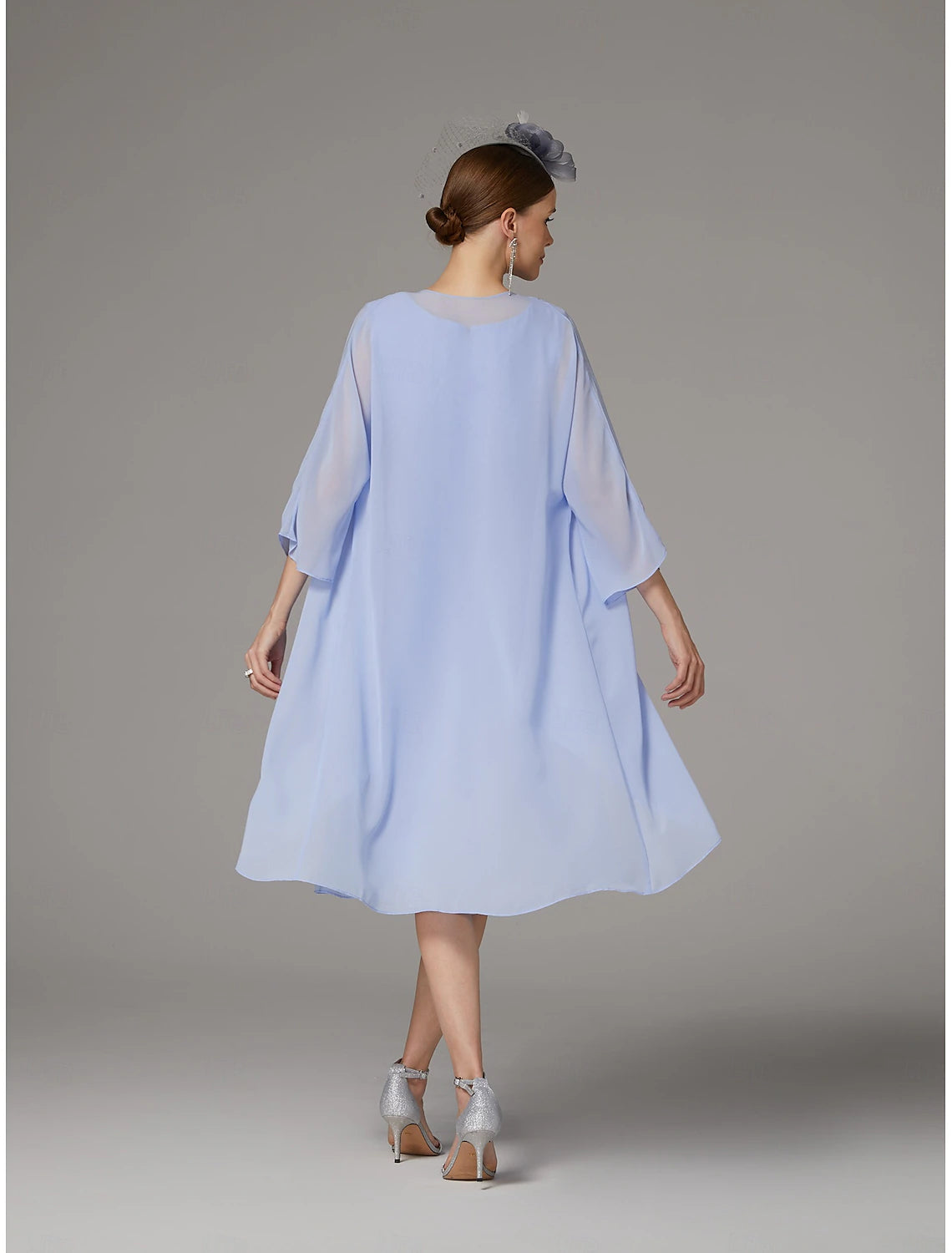 Buyishang Two Piece Sheath Pantsuit Mother of the Bride Dress Elegant Jewel Neck Tea Length Chiffon Lace Sleeveless Jacket Dresses with Appliques