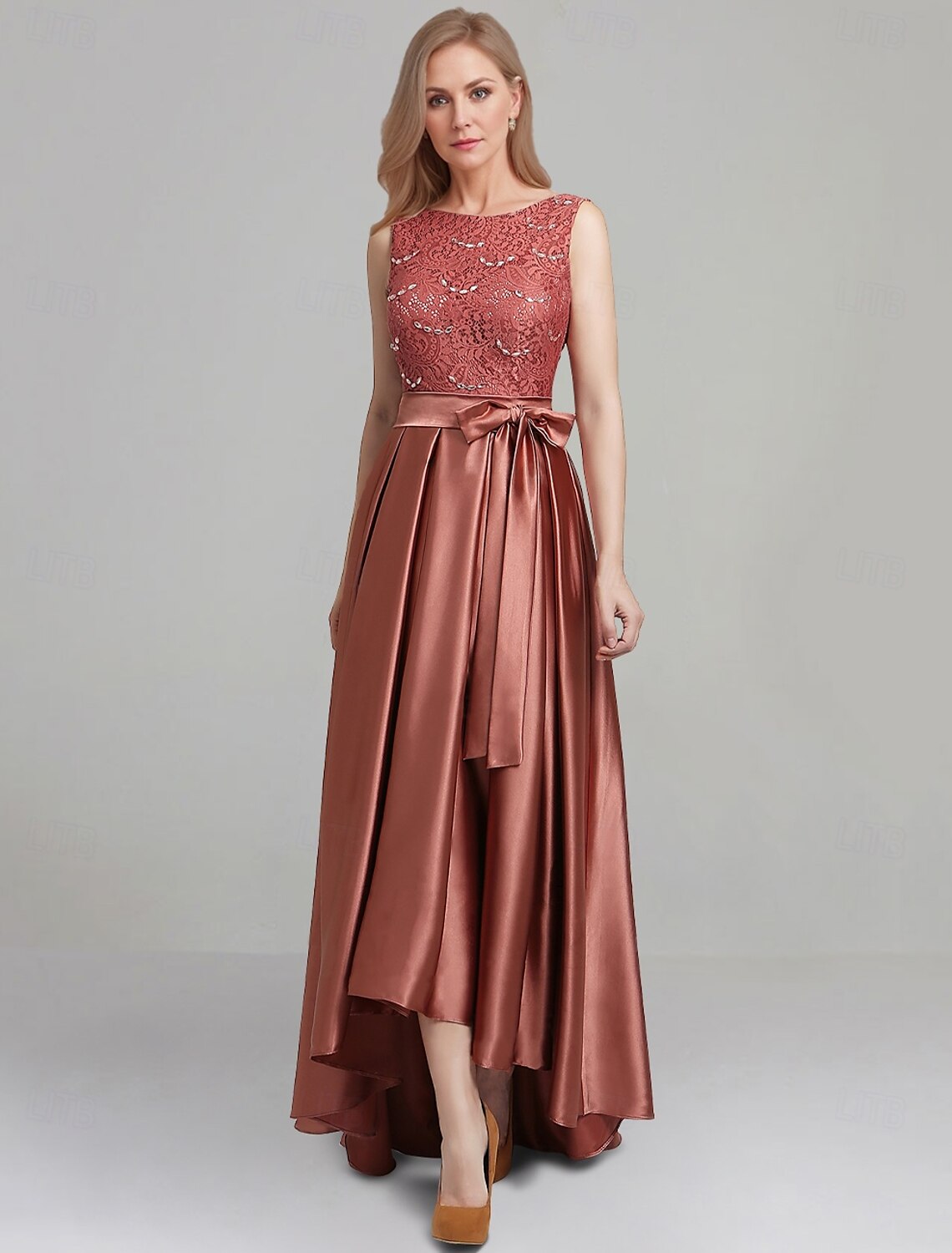 Buyishang A-Line Dress Mother of the Bride Dress Elegant Jewel Neck Asymmetrical Satin Lace Sleeveless with Lace Crystals Solid Color