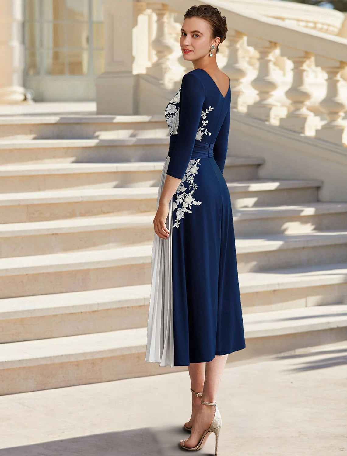 Buyishang A-Line Mother of the Bride Dress Elegant Simple Jewel Neck Tea Length Stretch Chiffon Stretch Fabric 3/4 Length Sleeve with Beading Appliques Flower free custom size